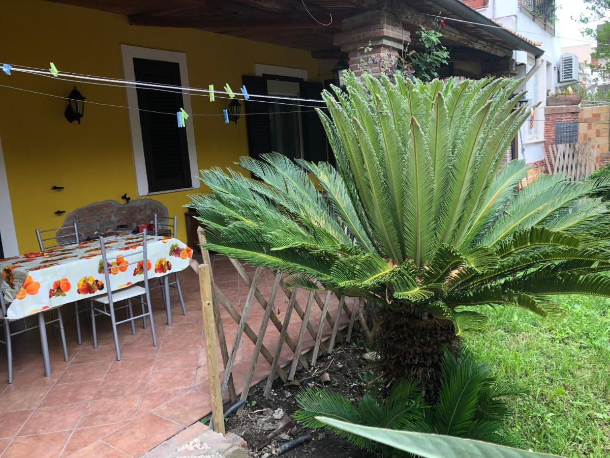 Marinette Bed and Breakfast Barcellona Pozzo di Gotto Eksteriør billede