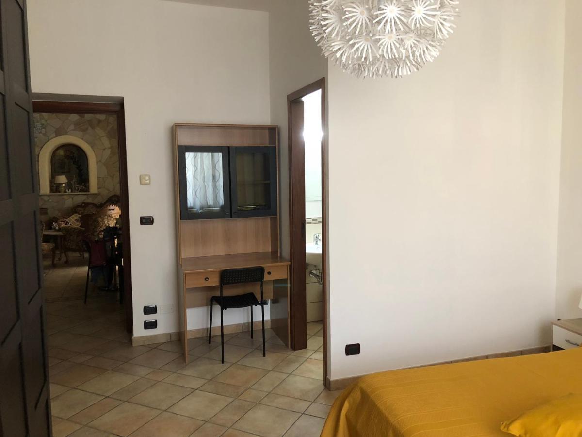 Marinette Bed and Breakfast Barcellona Pozzo di Gotto Eksteriør billede